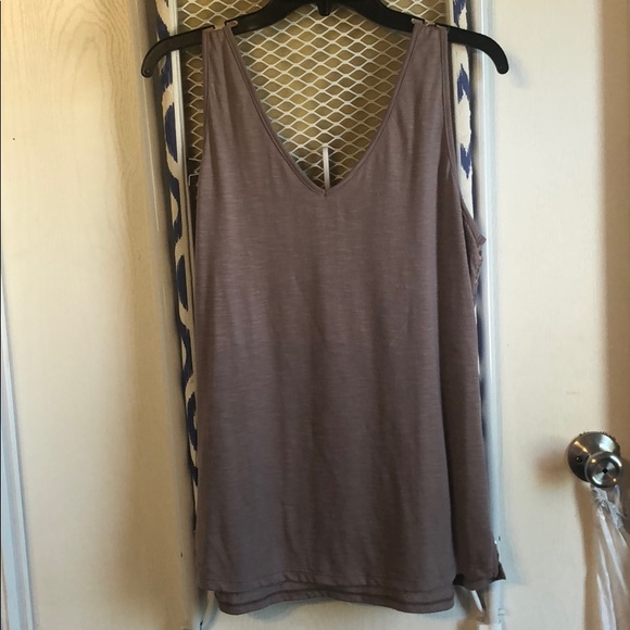 Sequence Tank Top - Picture 4 of 4
